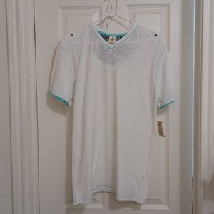 Men's  Lrg v-neck  tee- New